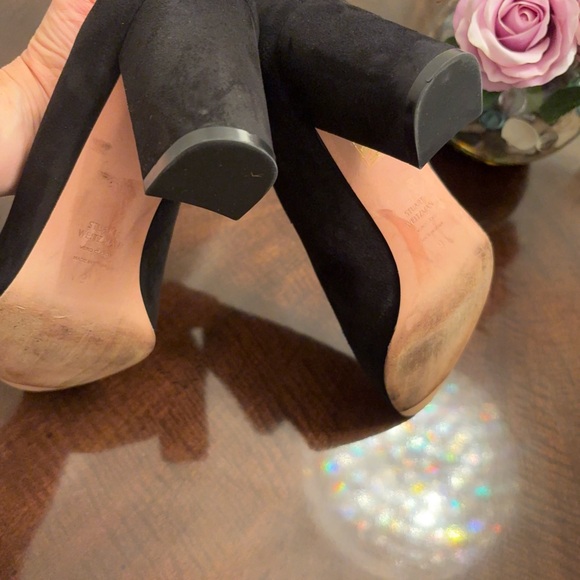 Elegant Black Women's Pumps, size 9. Stuart Weitzman - Picture 5 of 8